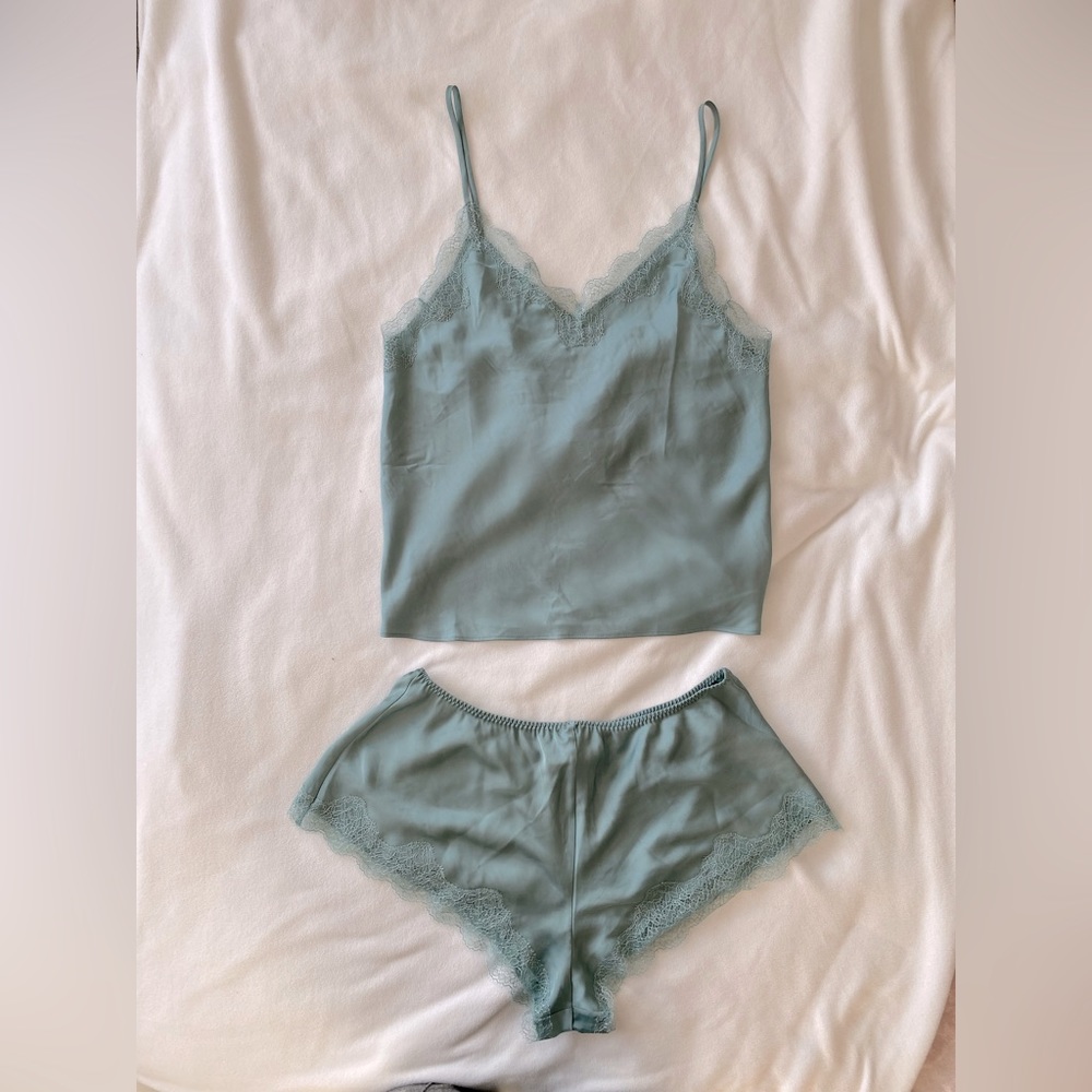 Victoria’s Secret light blue, satin cami set with tie back (Never Worn)